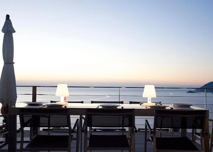 Architecte U Paradisu Pino